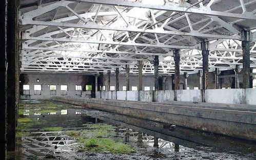 巴山北麓這家兵工廠,生產(chǎn)空空導(dǎo)彈,上千畝建筑成廢墟,讓人震撼